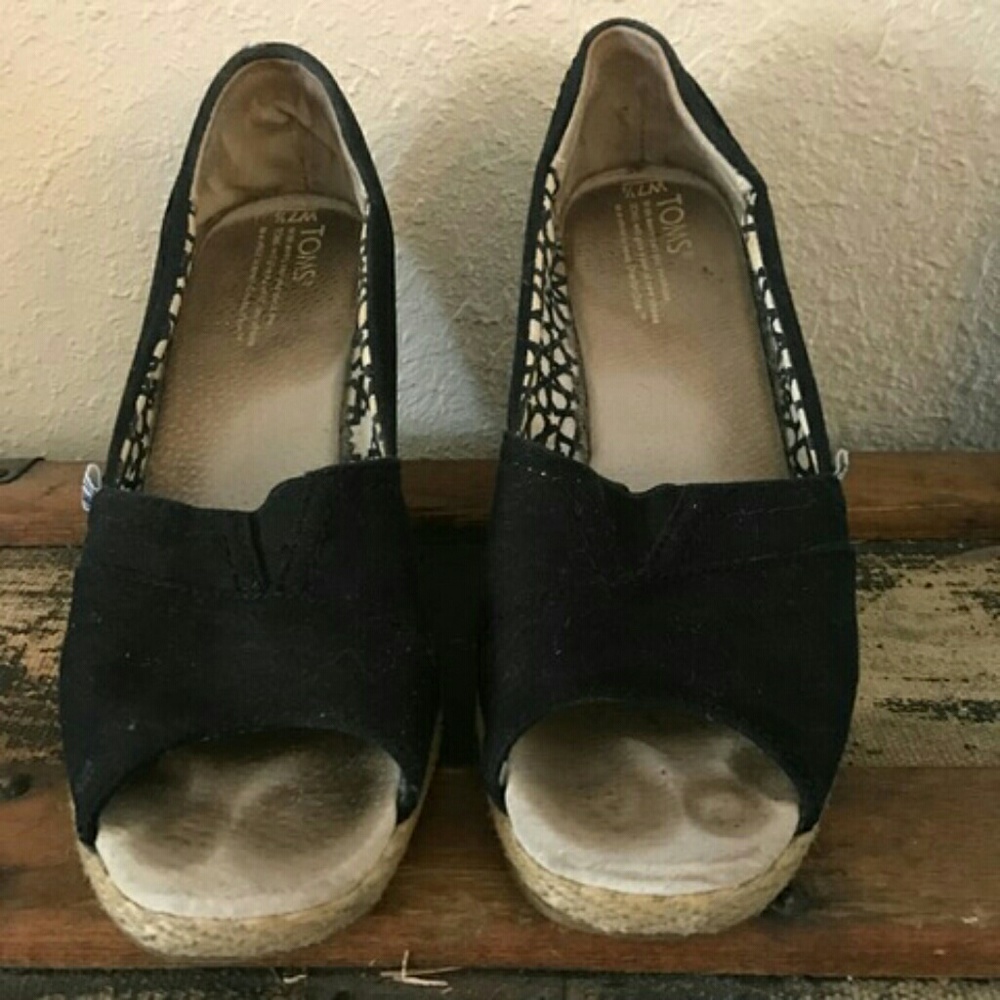 TOMS wedges 7 1/2 W