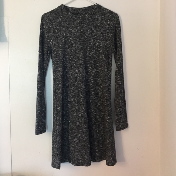 Topshop Dresses & Skirts - Top Shop long sleeve black dress