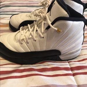 Taxi Jordan 12s