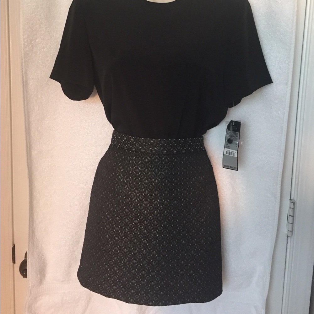 ❤️NWT: Gap Skirt