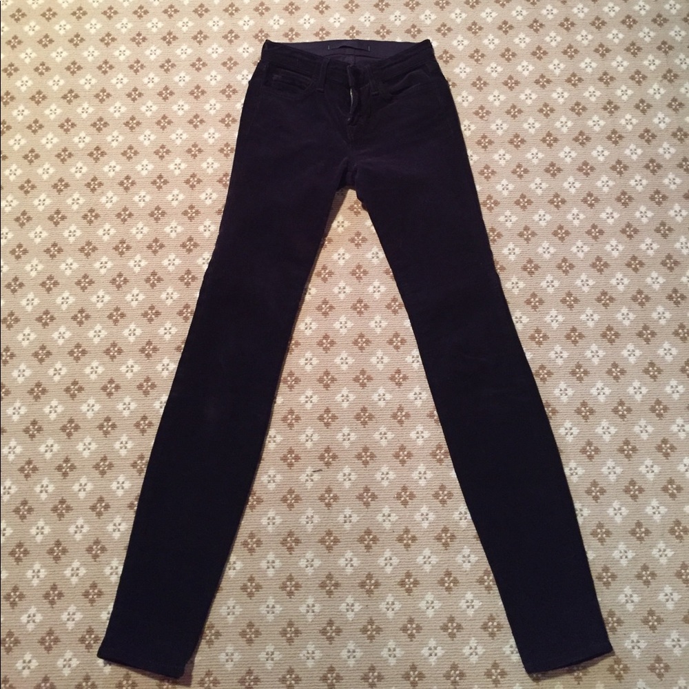 Wine corduroy J Brand skinny leg "mul" jeans sz 24