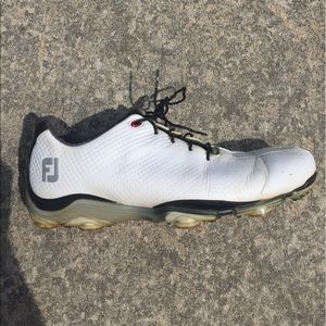 Footjoy DNA golf shoes Men's Size 10.5.