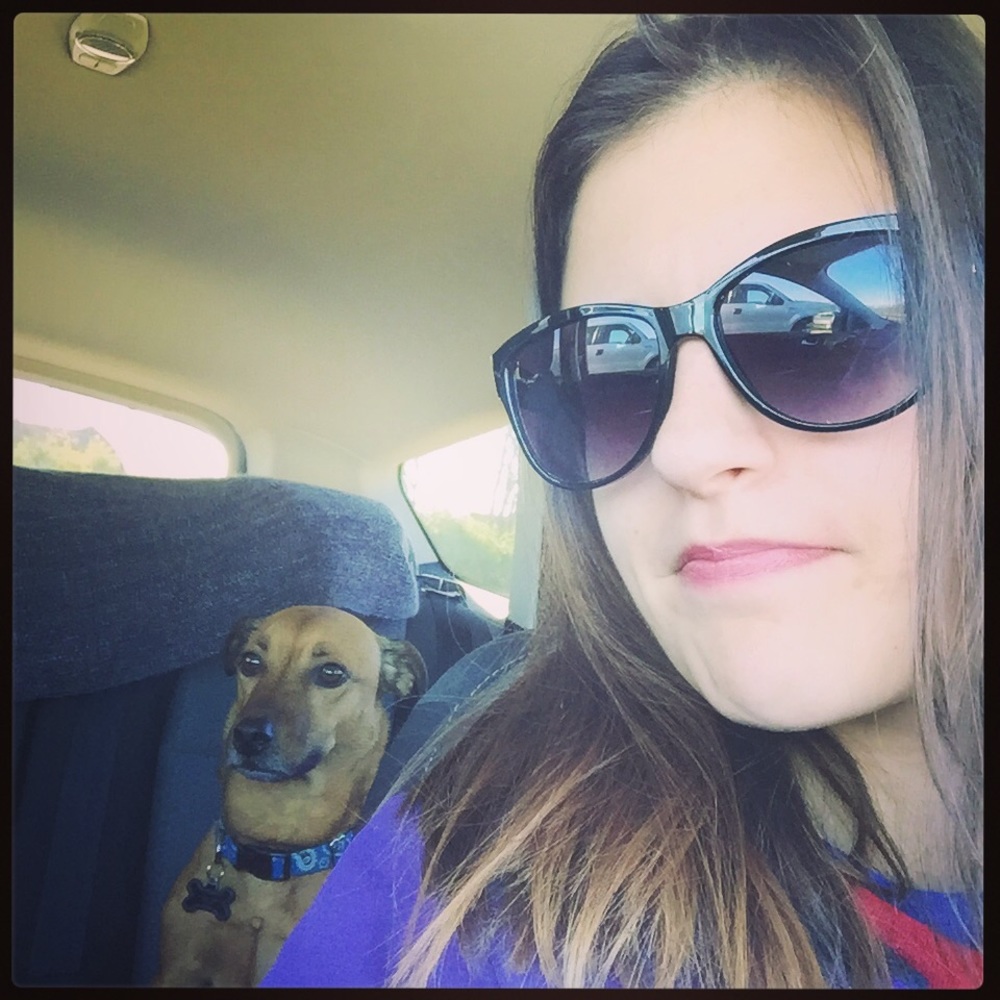 Meet your Posher, Danielle