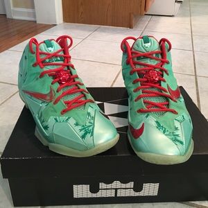 Lebron 11 Christmas Day