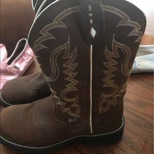 Justin boots 7 1/2 B