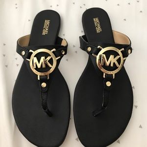 NWOT Michael Kors sandals - size 7