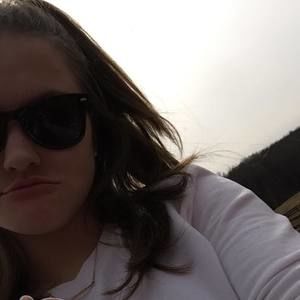 Meet your Posher, Molly