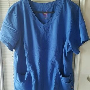 Urbane XL Scrub Top