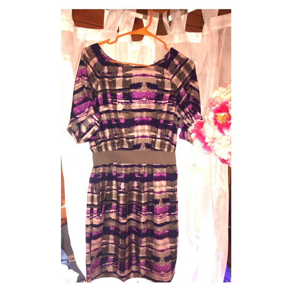 NWOT Banana Republic Dress💜