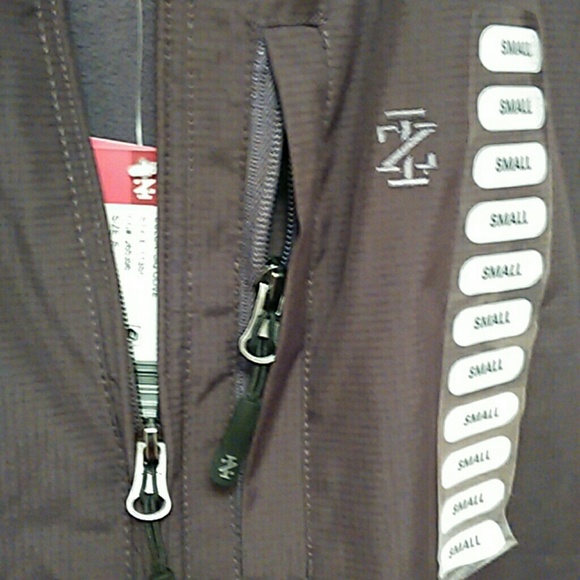 Izod Men's Vest NWT Size S - Picture 3 of 7