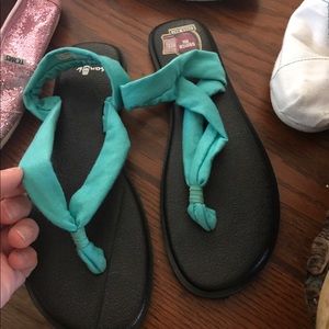 Sanuk flip flops