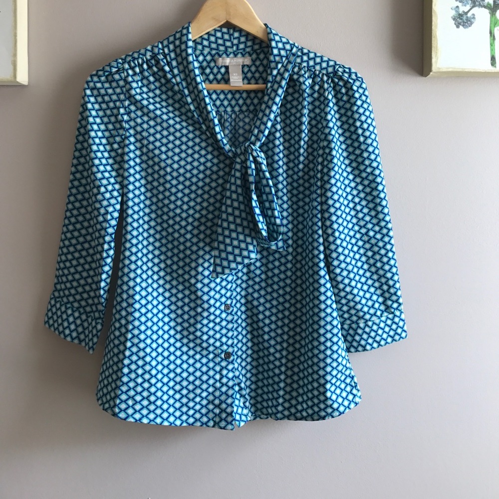 Banana Republic patterned top