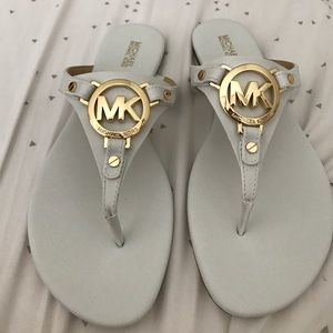 NWOT Michael Kors sandals - size 7.5