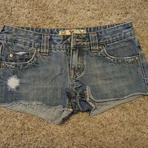 *SOLD*Roxy Jean Shorts