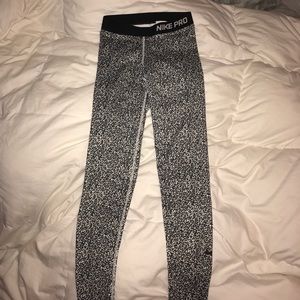 Animal print Nike pro leggings