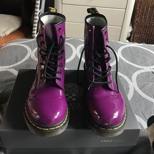Mint Dr Martens