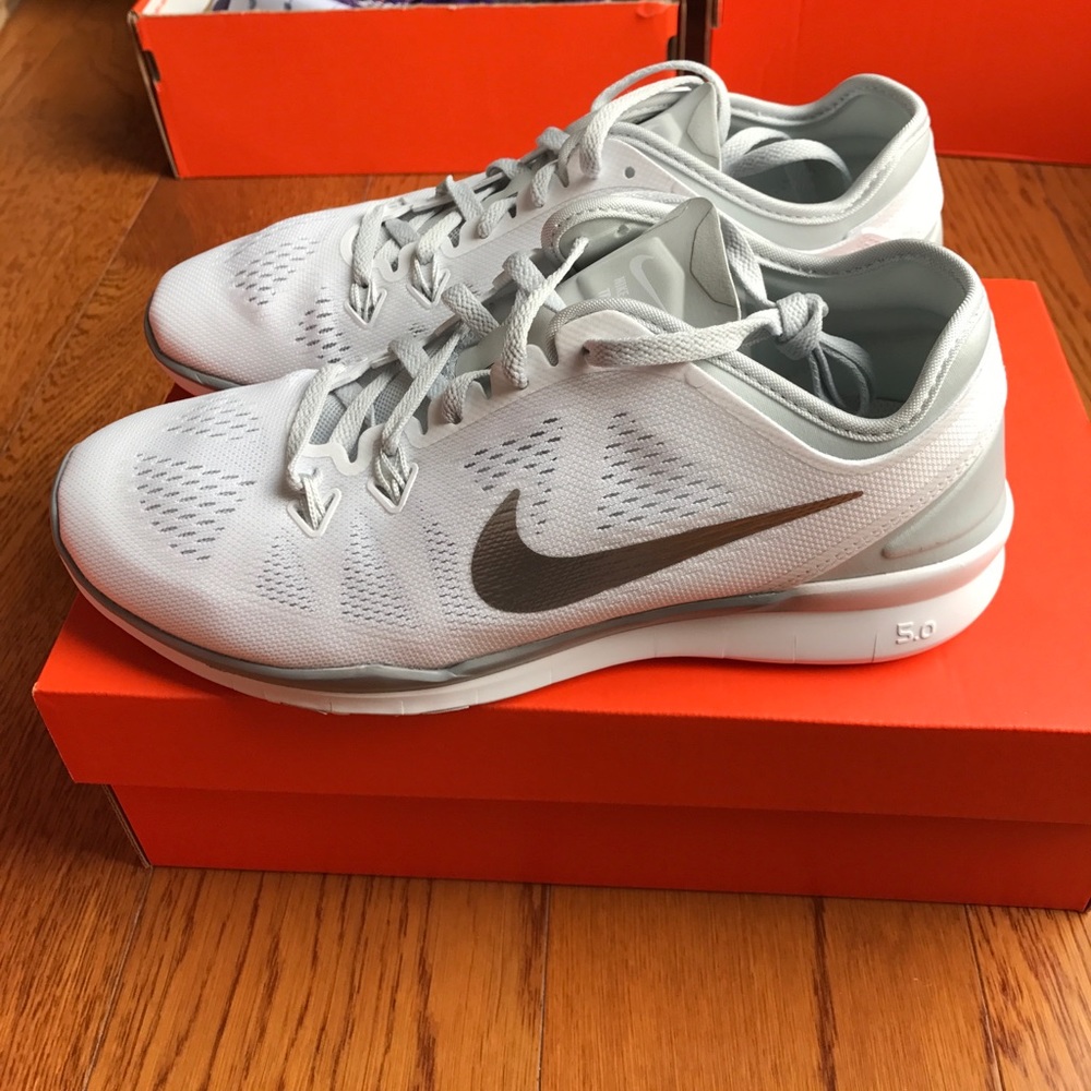 NIKE FREE 5.0 TR FIT 5 - Picture 3 of 7