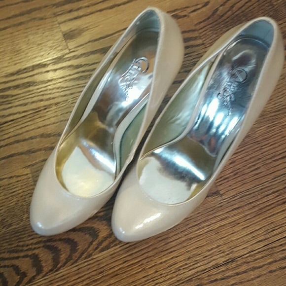 Carlos Santana High Heels - Picture 2 of 6