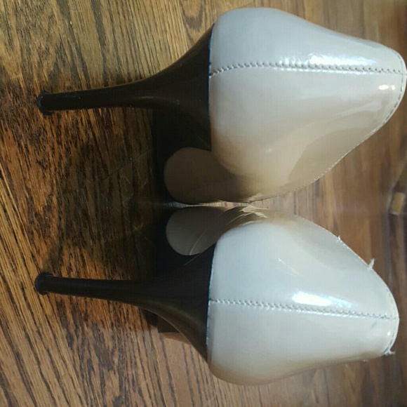 Carlos Santana High Heels - Picture 4 of 6