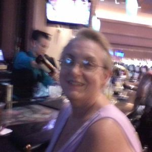 Meet your Posher, Carol