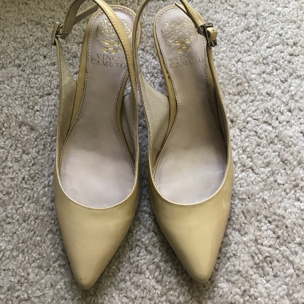 Vince Camuto Pumps