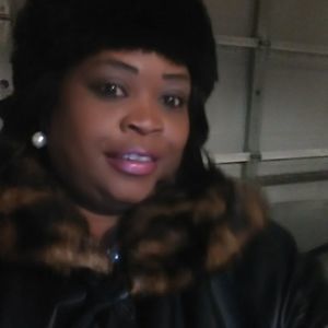 Meet your Posher, Esther-morgan