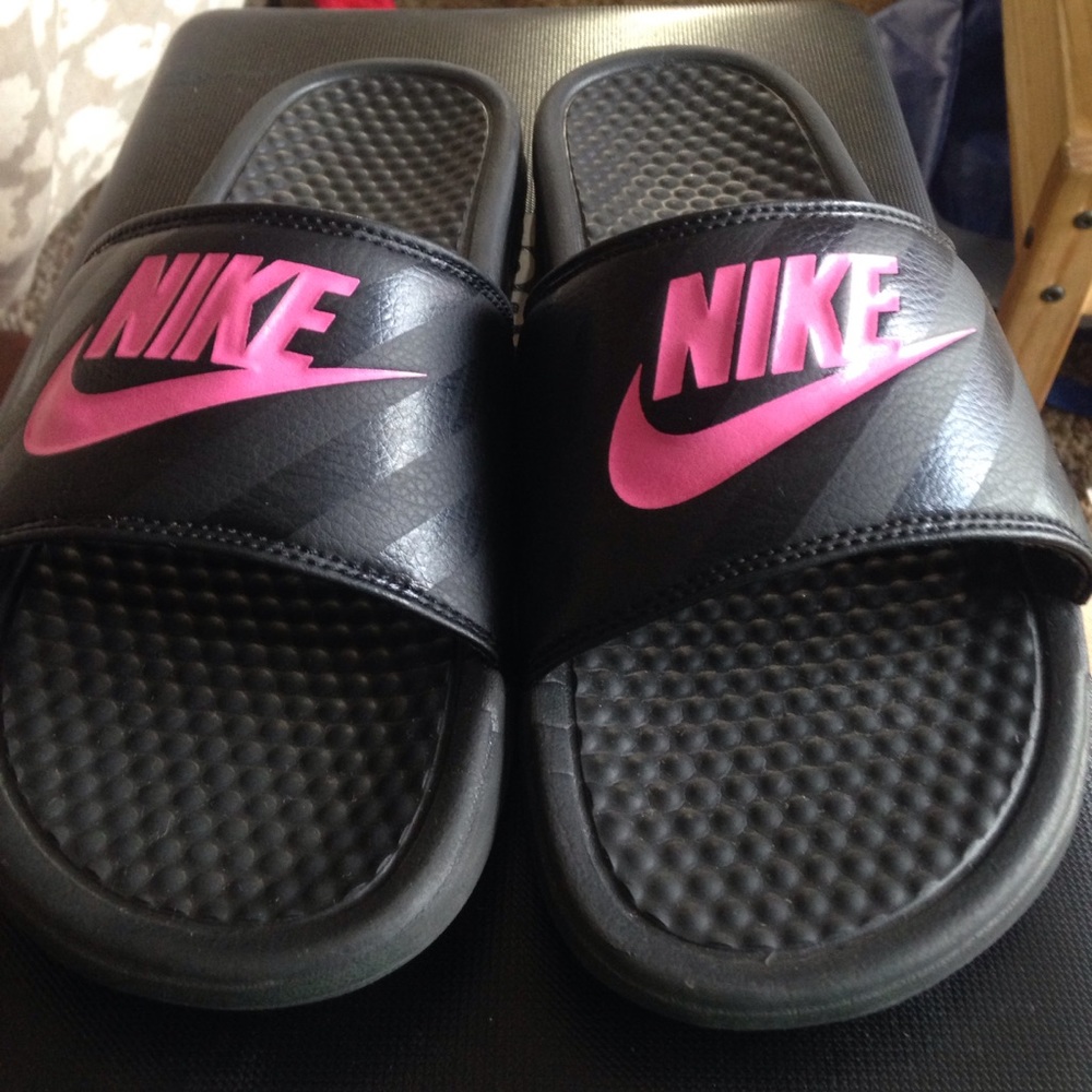 Nike Benassi JDI Slide