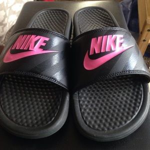 Nike Benassi JDI Slide