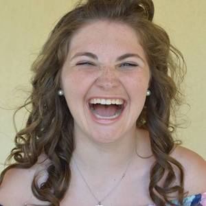 Meet your Posher, Haley