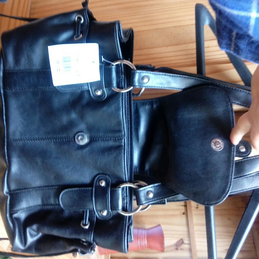 Brand new black soft leather bag .  Never used - Picture 5 of 8