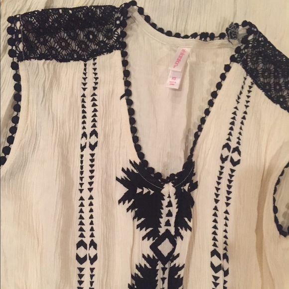 SOLD - Picture 2 of 4