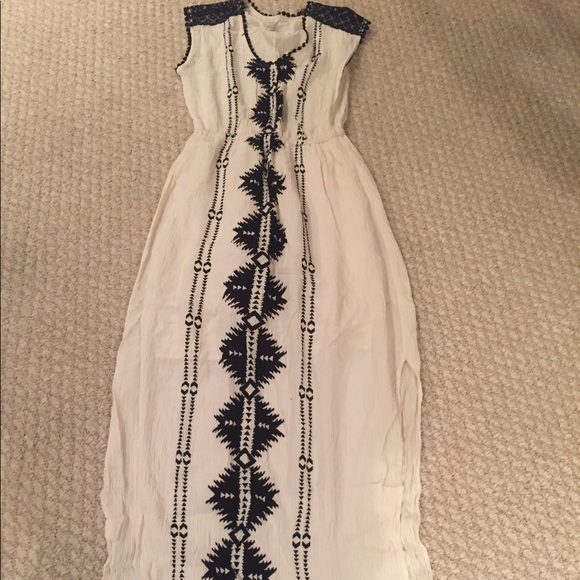 SOLD - Picture 3 of 4