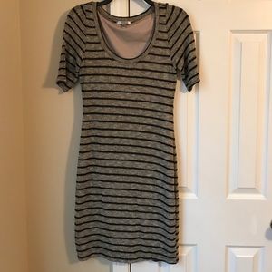 Striped gold/black dress