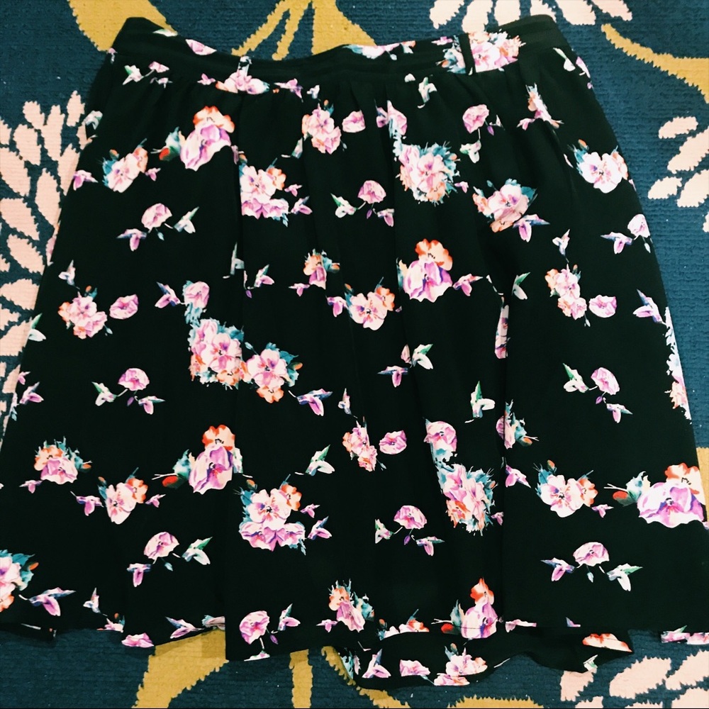Jayla Black Hummingbird Print Silk Skirt