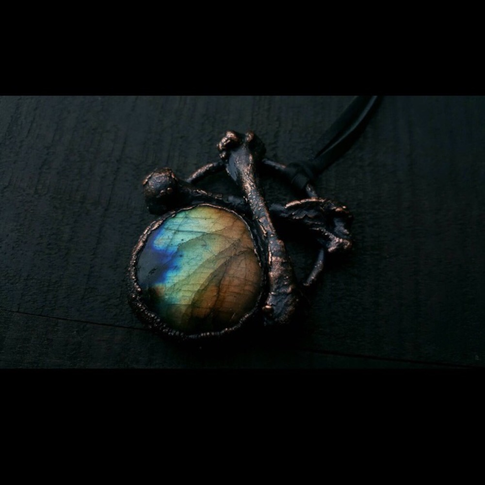 Copper electroformed bone labradorite necklace