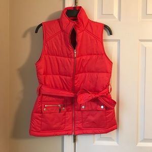 Reddish/orange Puffer vest