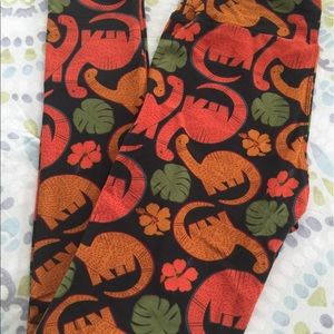 BNWT OS Lularoe DINOS 🦄🦄🦄🦄🦄