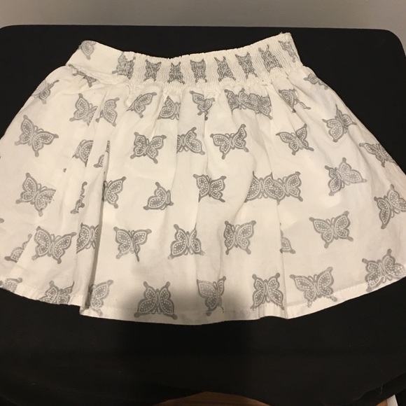 Girls size 7/8 M Skirt with slider short attached - Picture 2 of 5