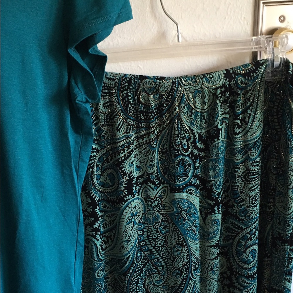 Coldwater creek travelers travel skirt pretty!