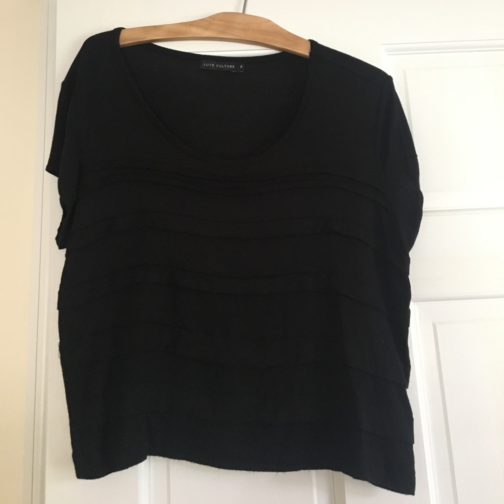 Love Culture Black Top
