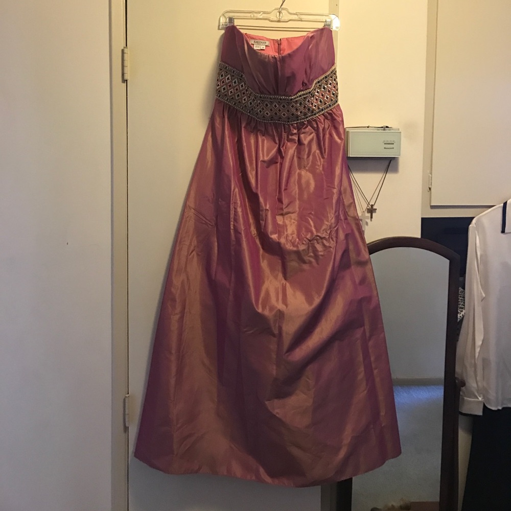 Kay Unger dress