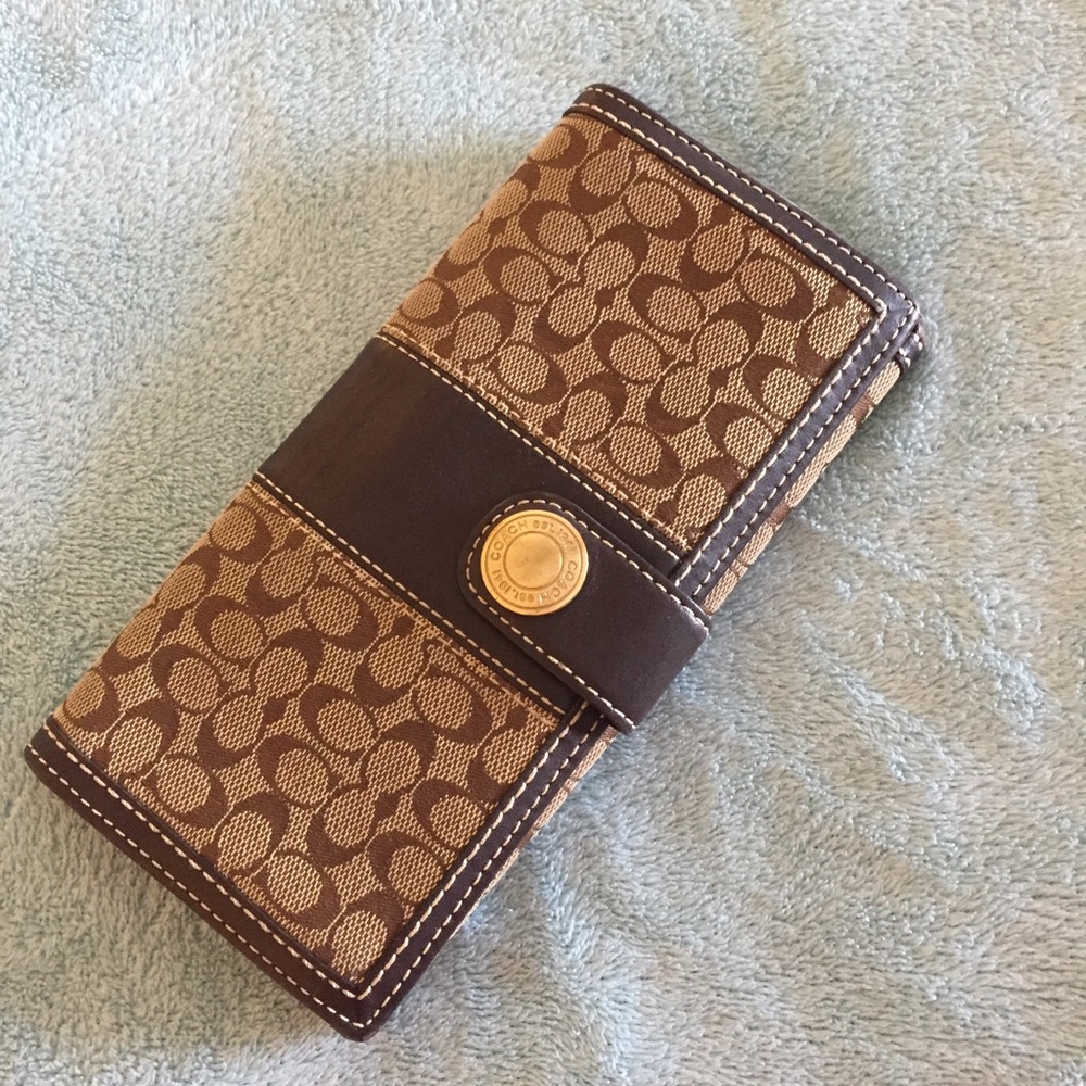 Coach snap wallet