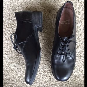 dansko louise oxford black