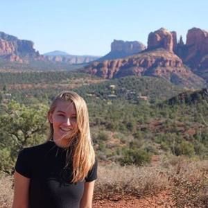 Meet your Posher, Katie