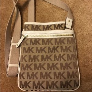 Michael Kors Crossbody