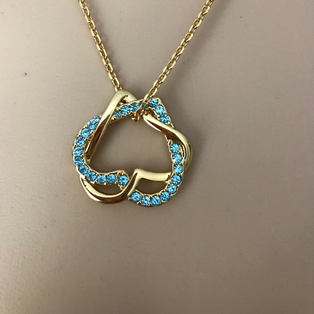 18k yellow gold plated, CZ hearts Necklace - Picture 3 of 8