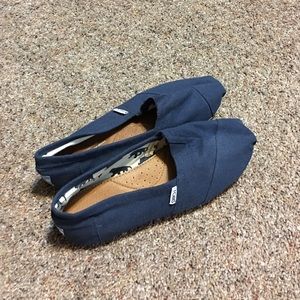 Women's classic Toms in dark blue