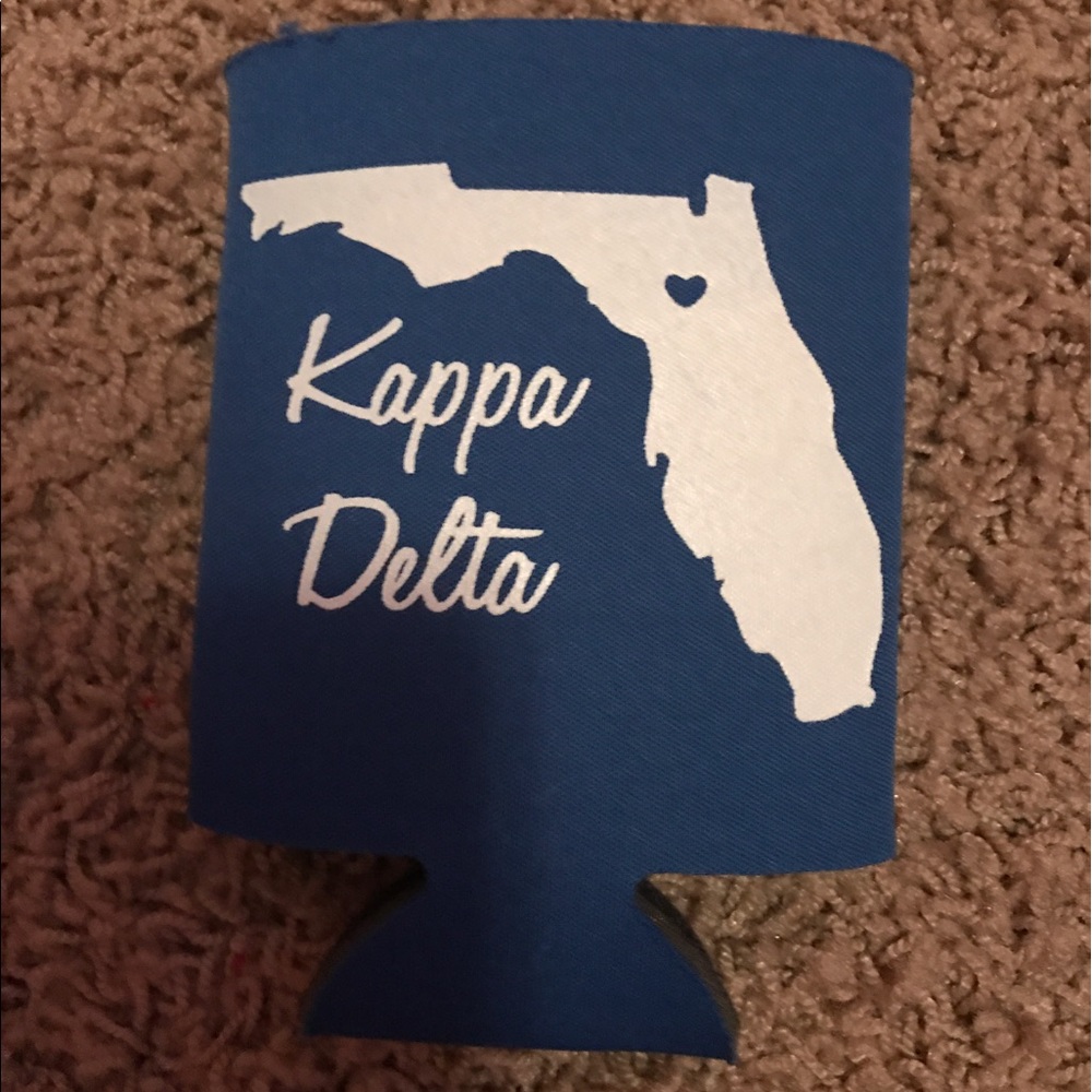Kappa delta beverage sleeve