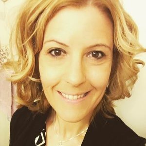 Meet your Posher, Stephanie