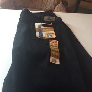 Wranglers relaxed fit black jeans.